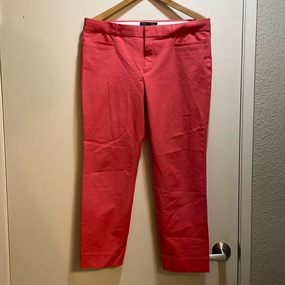 3/$25 Banana Republic Coral Pants